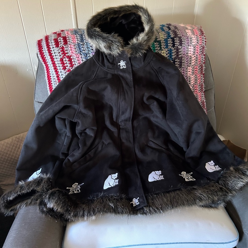 Ladies winter jacket. - Picture 2 of 3